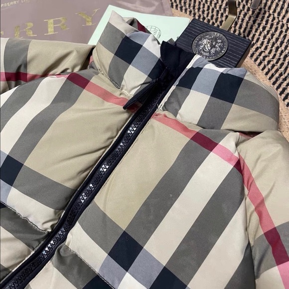 Burberry Women's Checkered Puffer Jacket - Beige, Black, Red - Picture 4 of 9